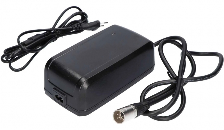 Ładowarka baterii Giant EnergyPak - Fast Charger - 4A, 5 PIN, EU