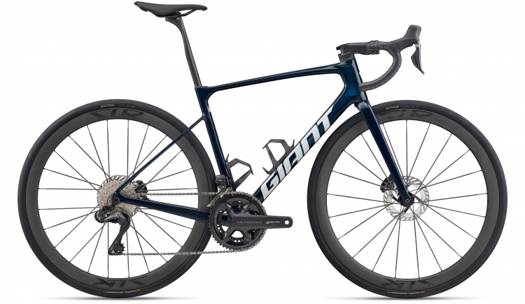 Rower szosowy Giant Defy Advanced Pro 0 2026