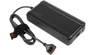 Ładowarka baterii Specialized 3.1 Standard Charger (kabel EU)